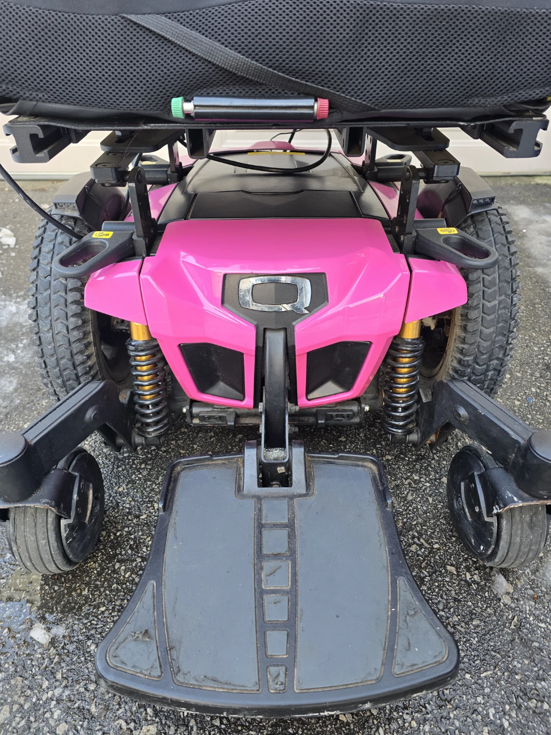 Quantum Power Wheelchair Pink - photo 2