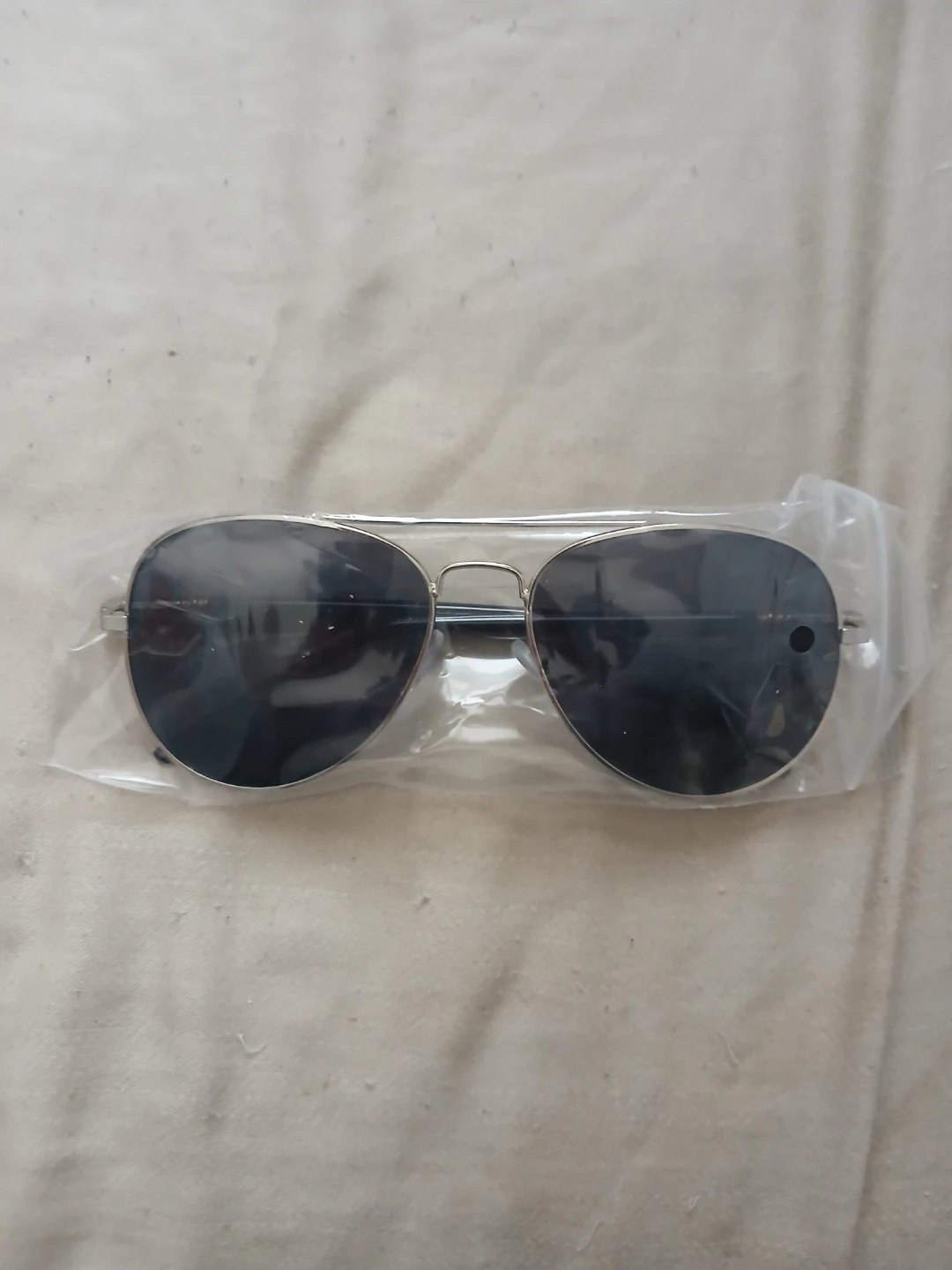 Black & Silver Coloured Anti-Glare Aviator Sunglasses