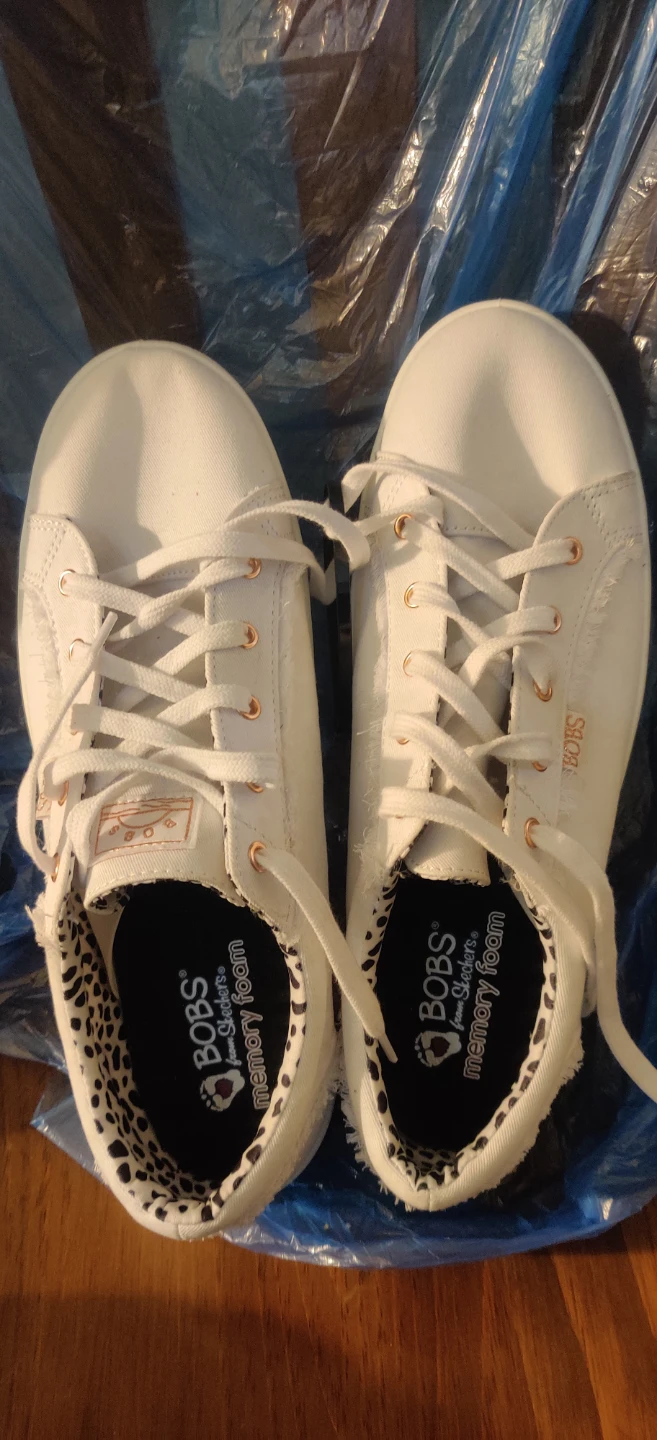 BOBS from Skechers White Canvas Sneakers Size 11