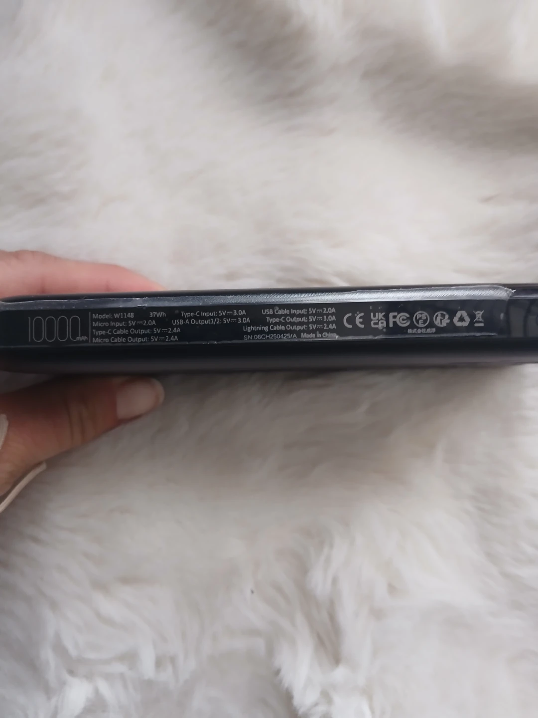 Phone charger power bank - photo 4