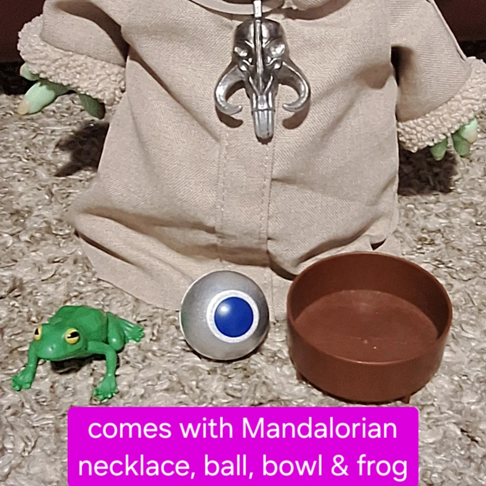Grogu plush doll from the Mandalorian - like new - photo 2