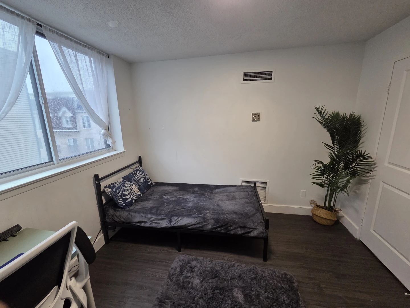 1 bedroom available for rent - photo 4