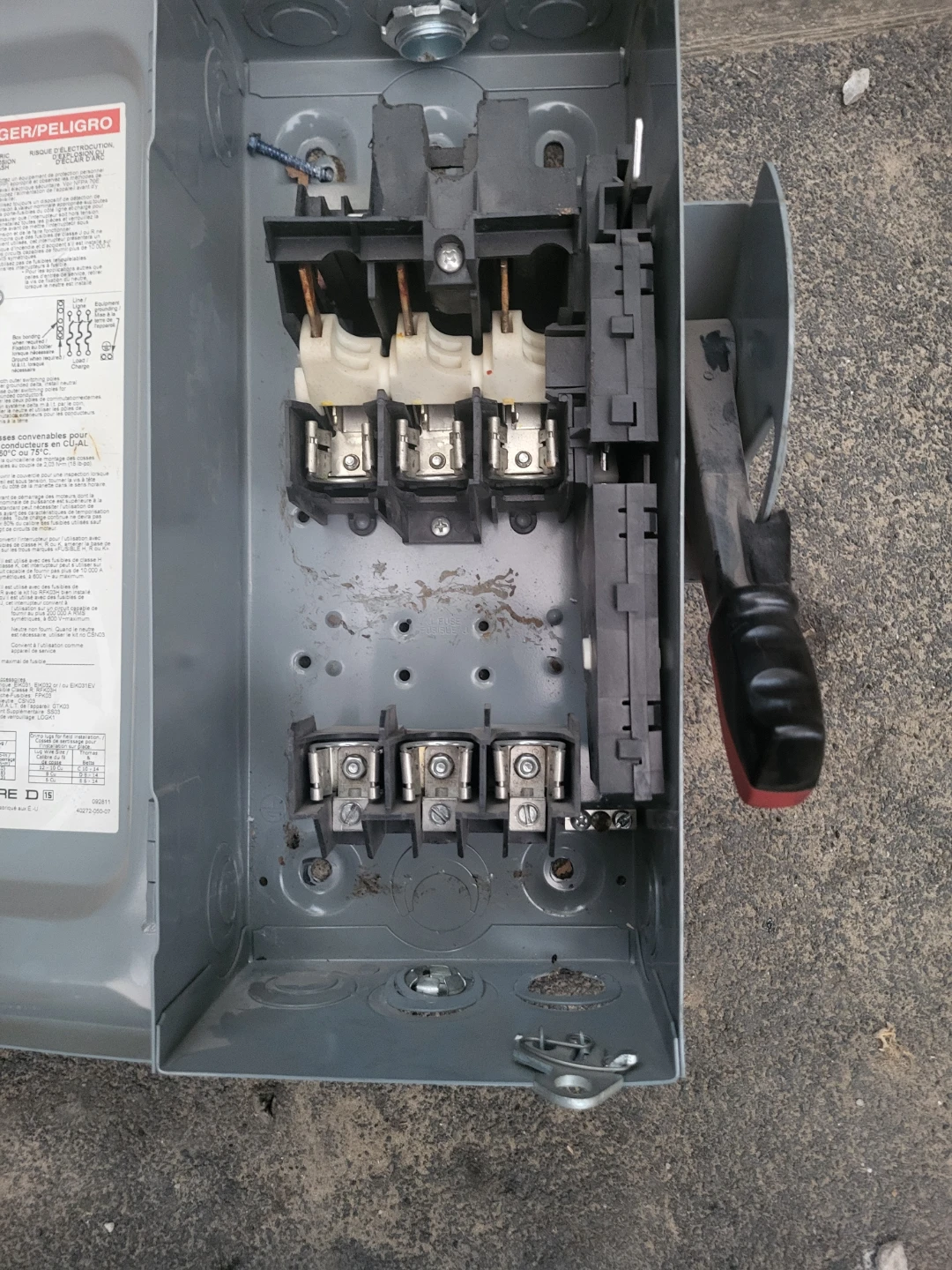 Square D Heavy Duty Safety Switch - photo 3