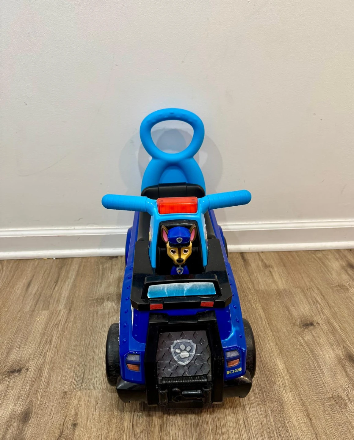 Paw Patrol Chase Ride-On Car