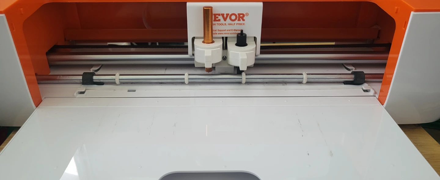 VEVOR Vinyl Cutting Machine - photo 2