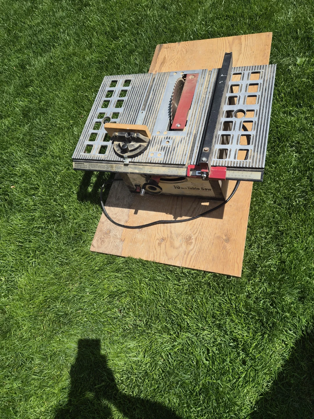 10-Inch Table Saw