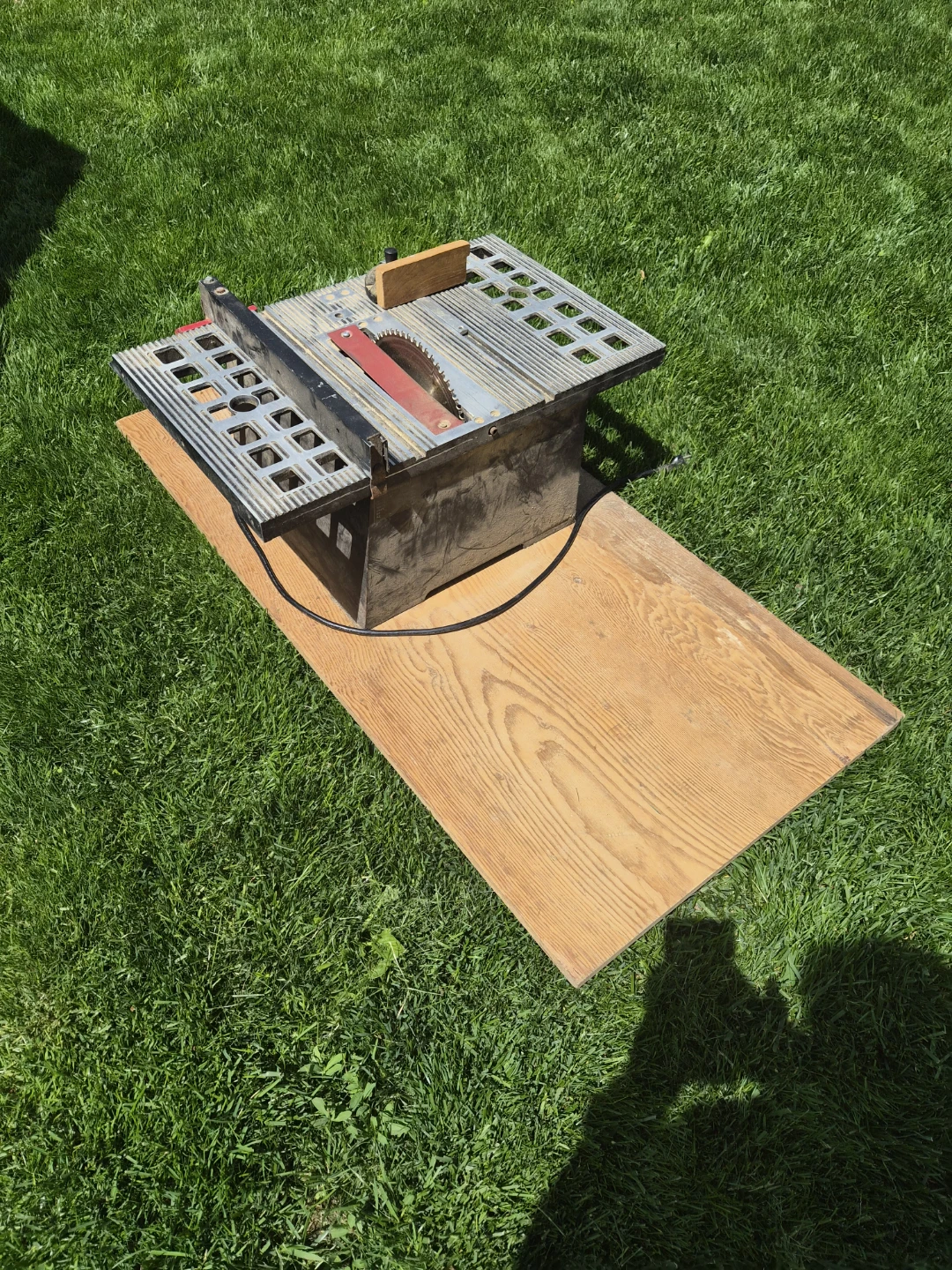10-Inch Table Saw - photo 3