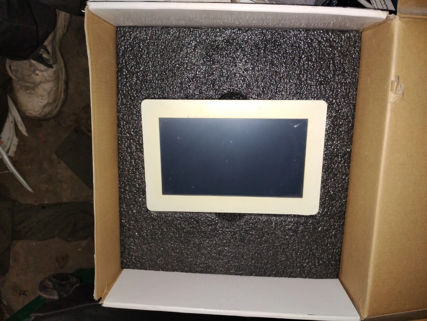 Lennox iComfort S30 Ultra Smart Thermostat - photo 2