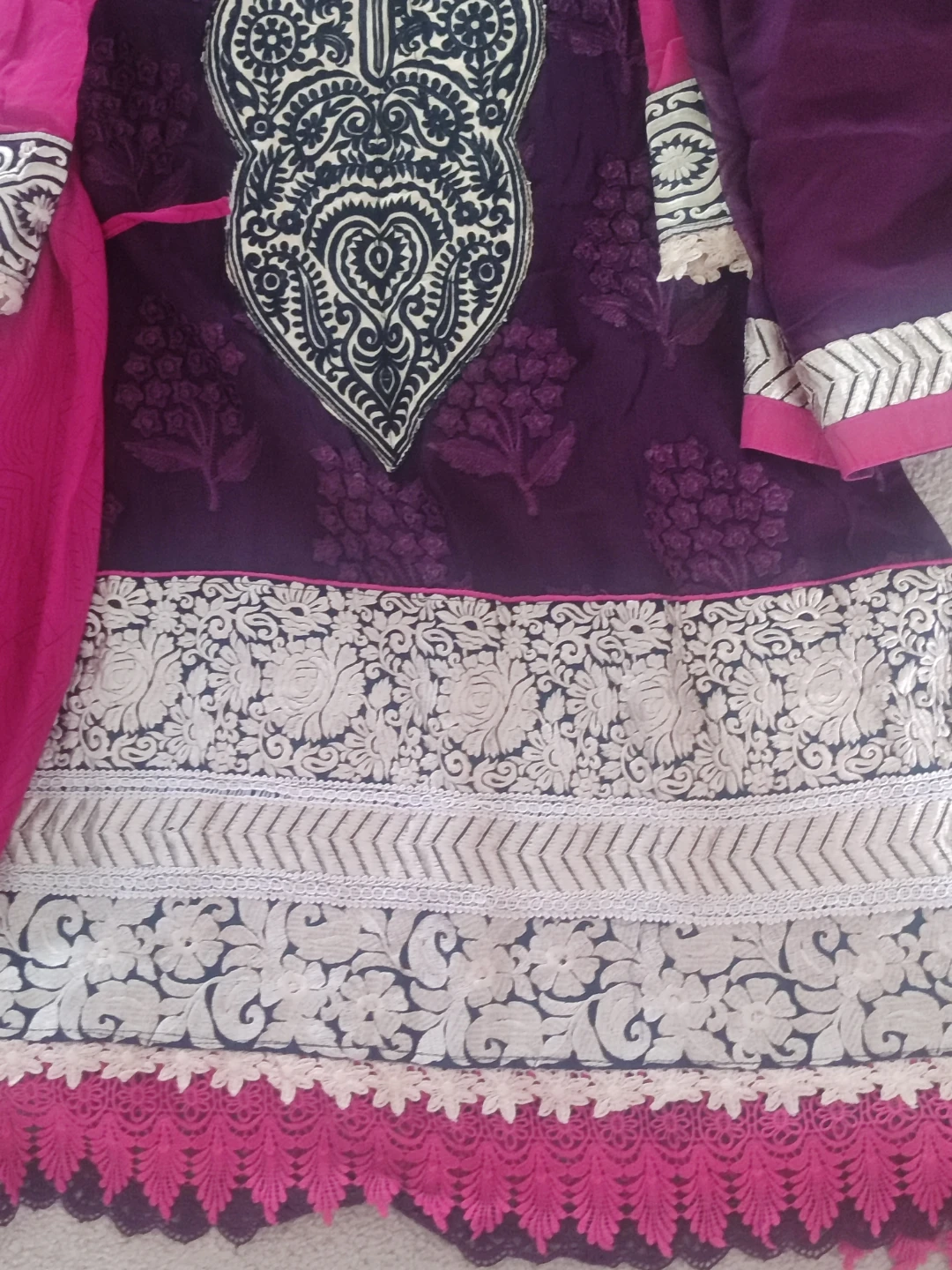 Embroidered Kameez Shalwar Set - photo 2