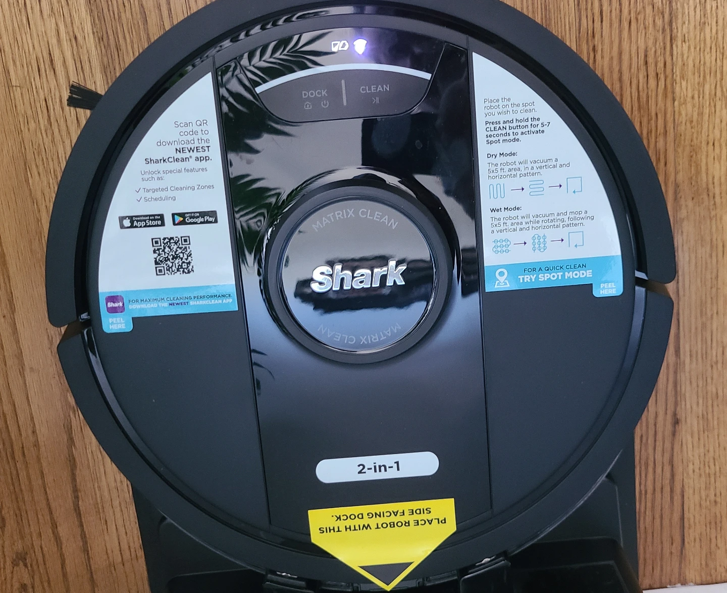 Shark Matrix Robot Vacuum Mop - 2-in-1 - photo 3