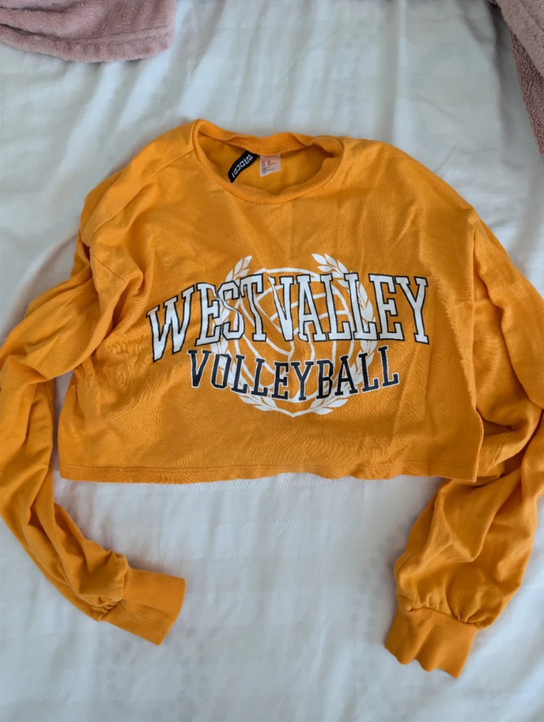H&M West Valley Volleyball Cropped Sweatshirt - photo 2