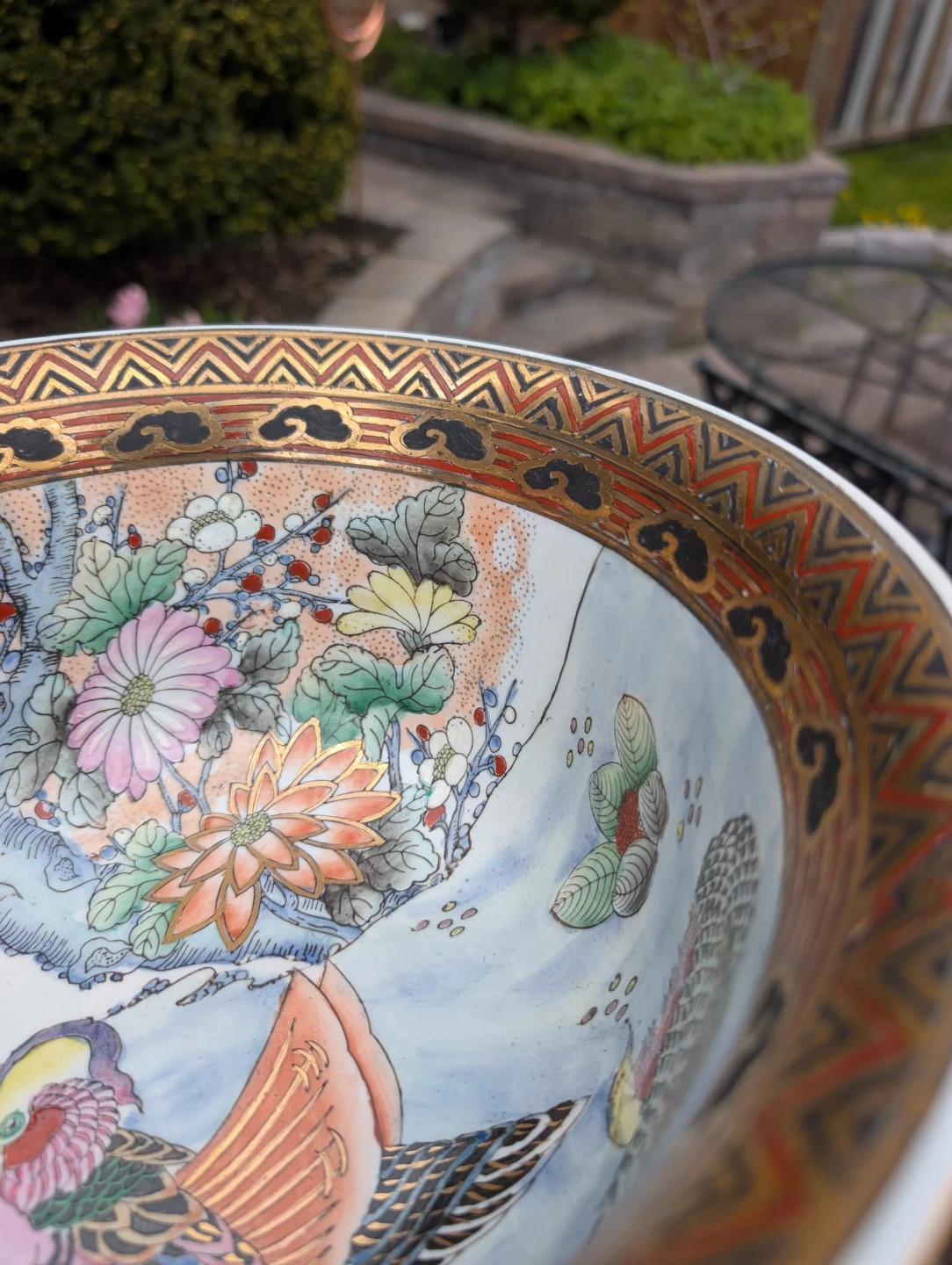 Chinese Macau porcelain  Bowl with Bird and Floral Design - photo 4