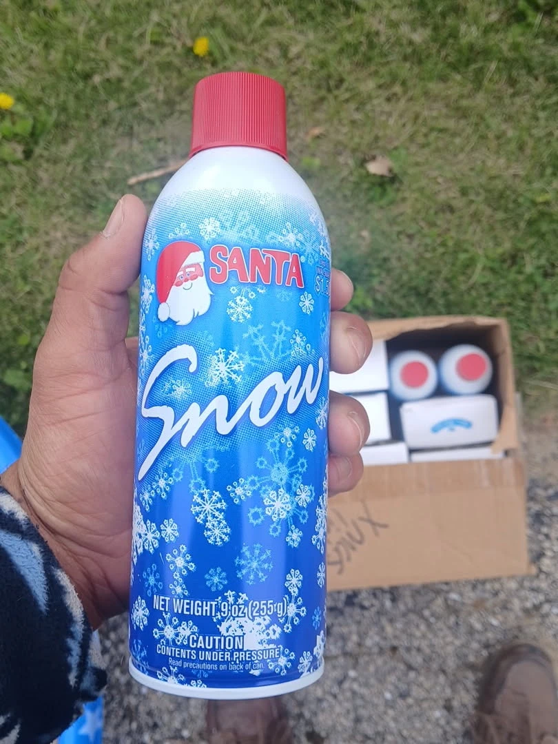 Santa Snow Spray Can - 9 oz