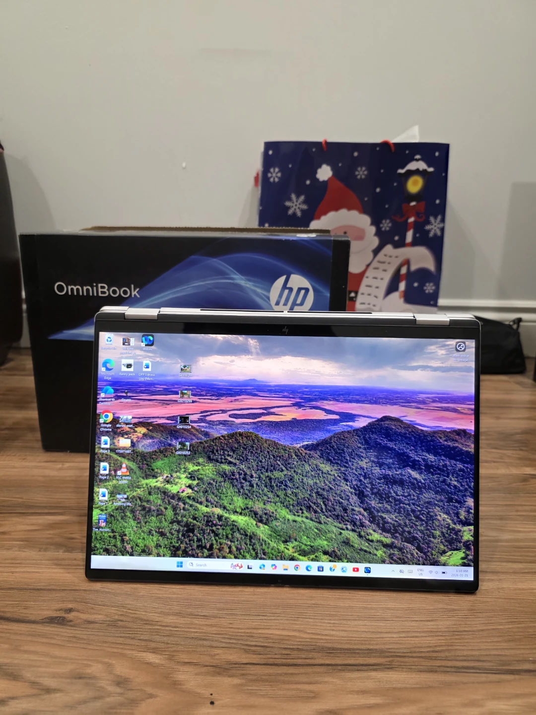HP OmniBook 7 Flip Laptop - photo 3