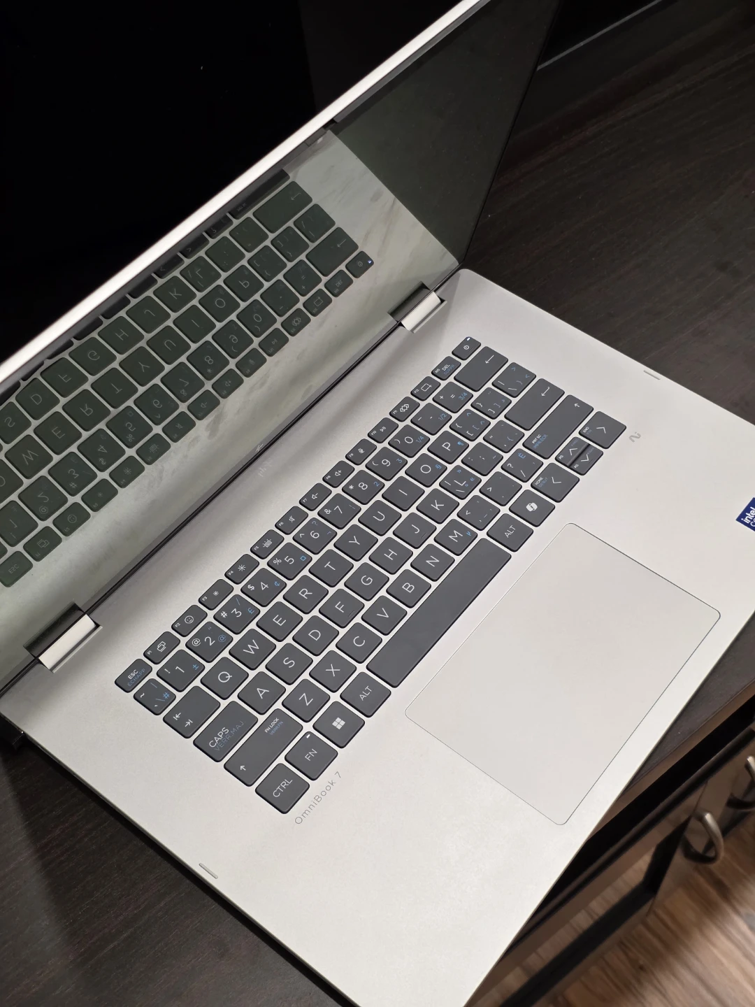 HP OmniBook 7 Flip Laptop - photo 5