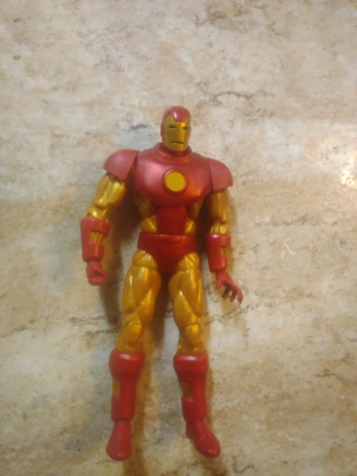 Iron Man Legends Figure