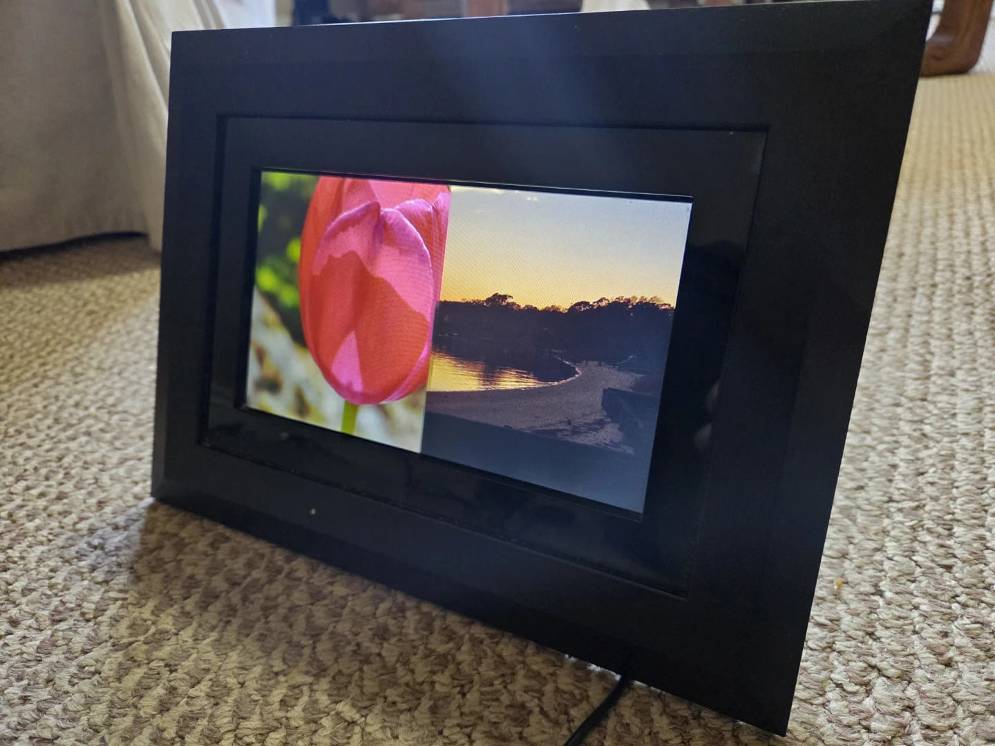 Kodak EasyShare SV811 Digital Photo Frame - photo 3