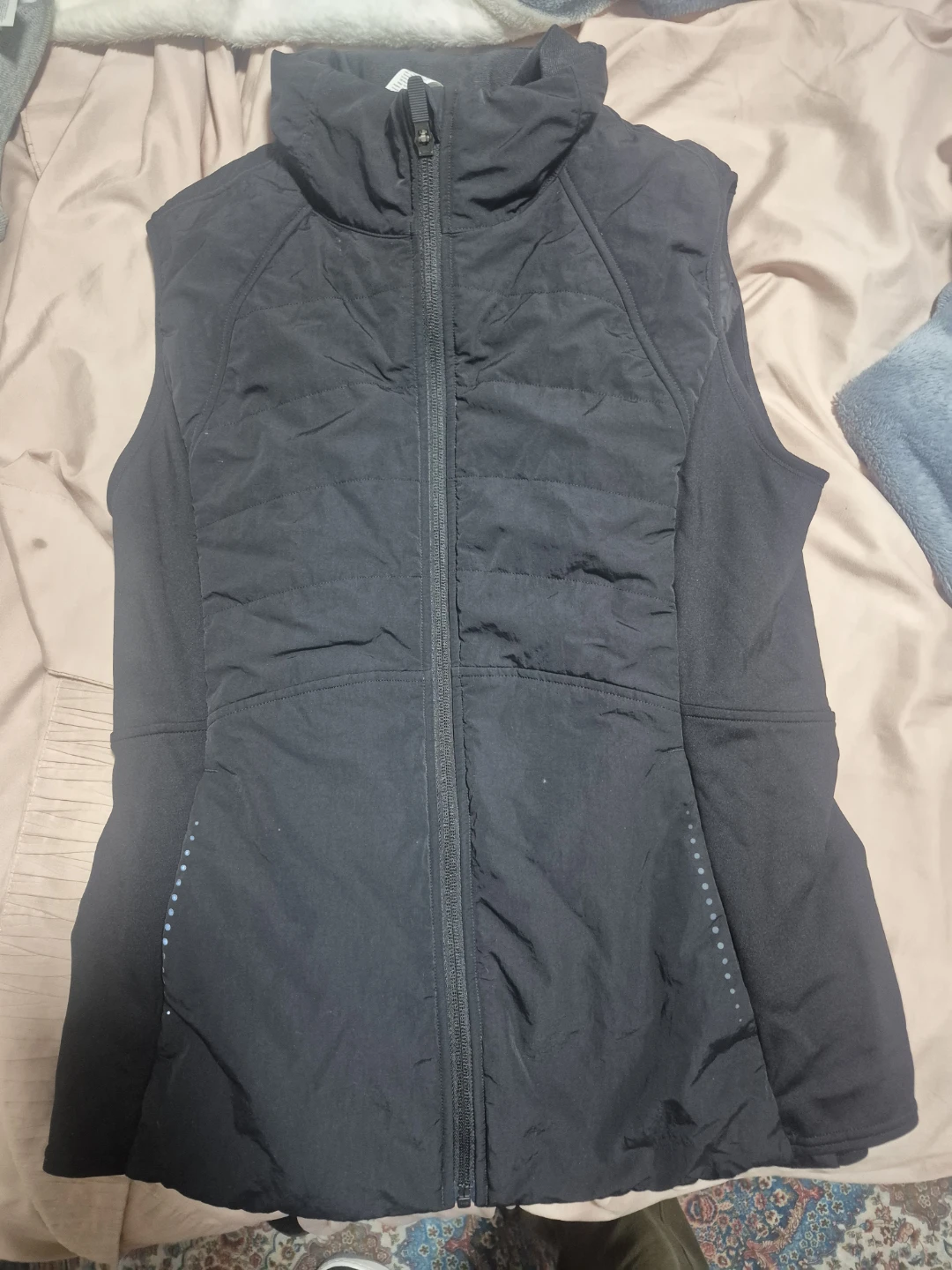 Lululemon Down Vest Size 8 Black