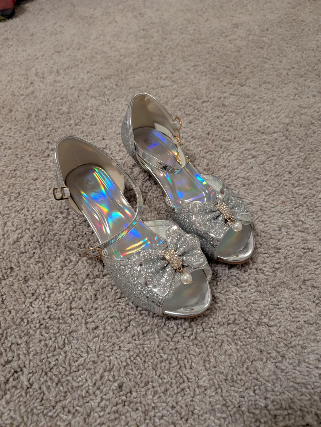 Silver Glitter Bow Heels - Kids Size 10