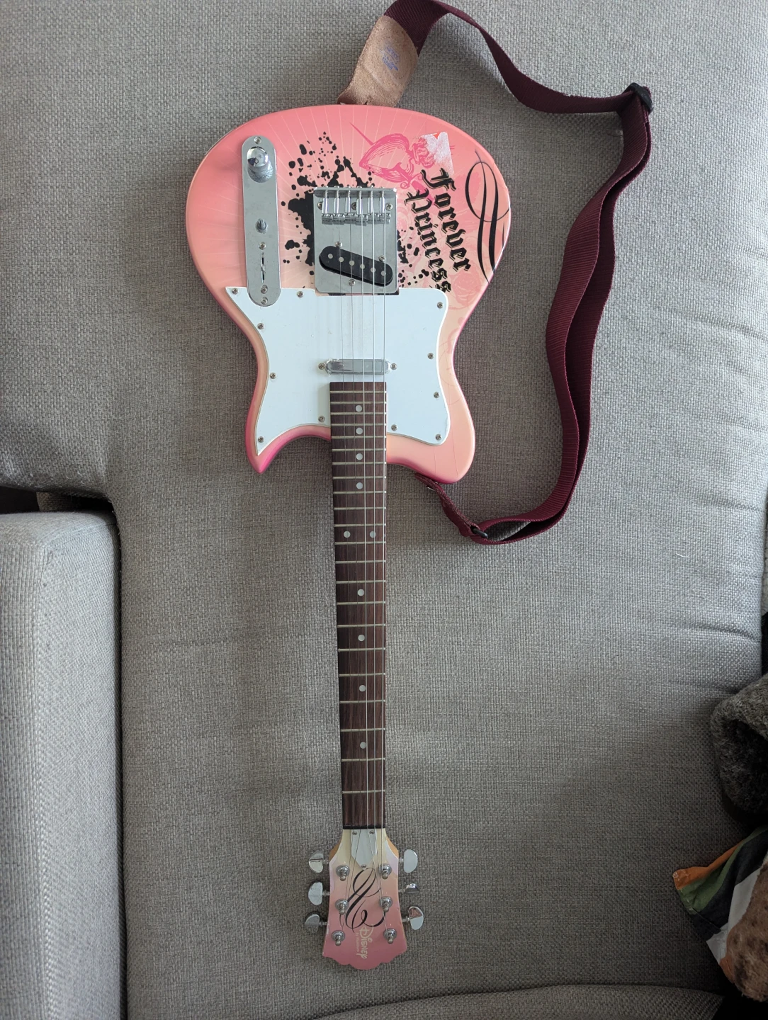 Disney "Forever Princess" Electric Guitar
