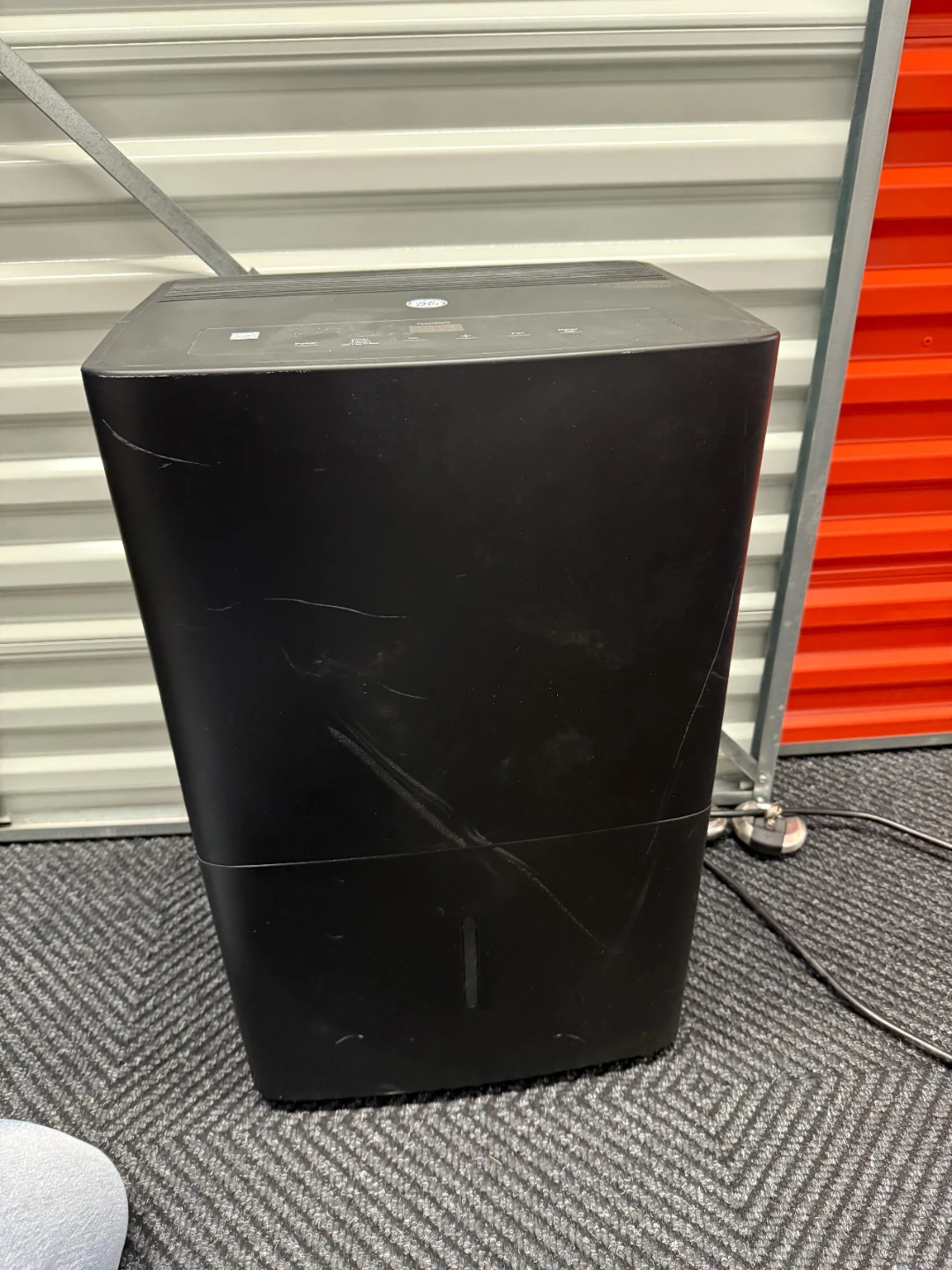 GE Dehumidifier Model ADEL60LZQ - photo 3