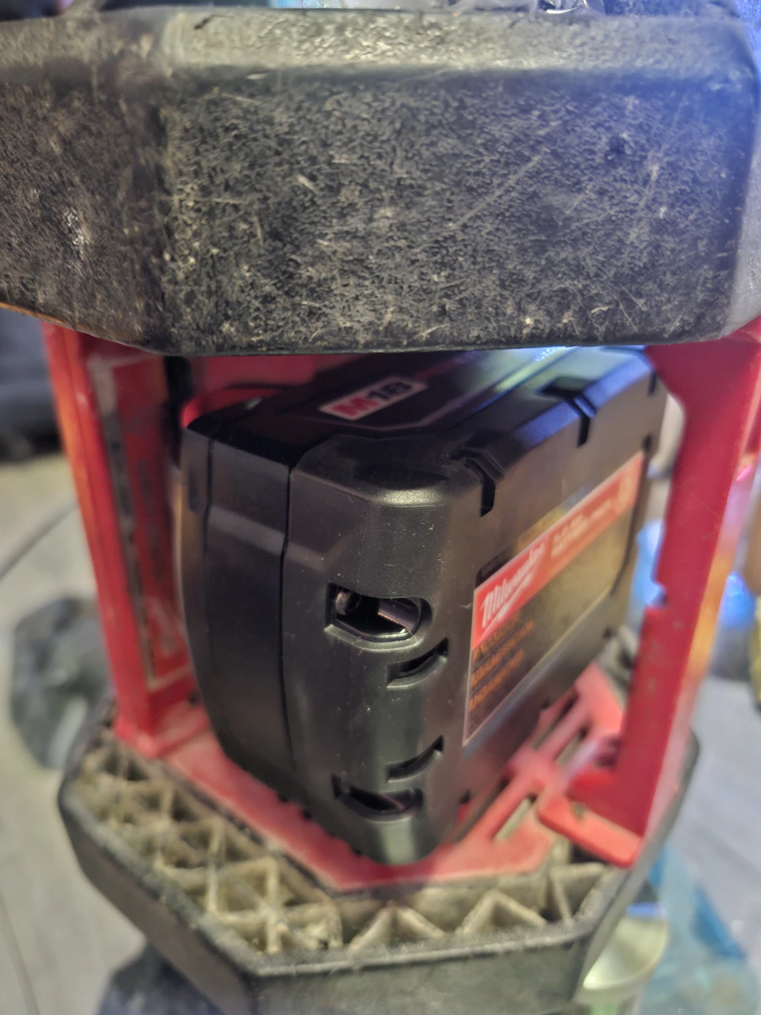 Milwaukee Red Portable Work Light