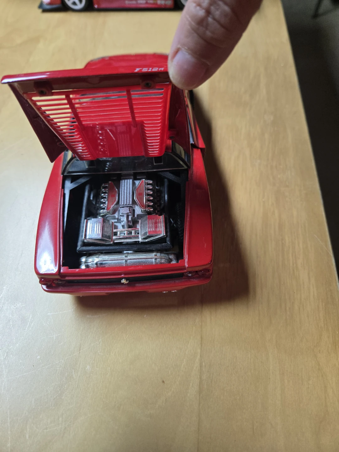 Red Ferrari F512M Model Car - photo 4