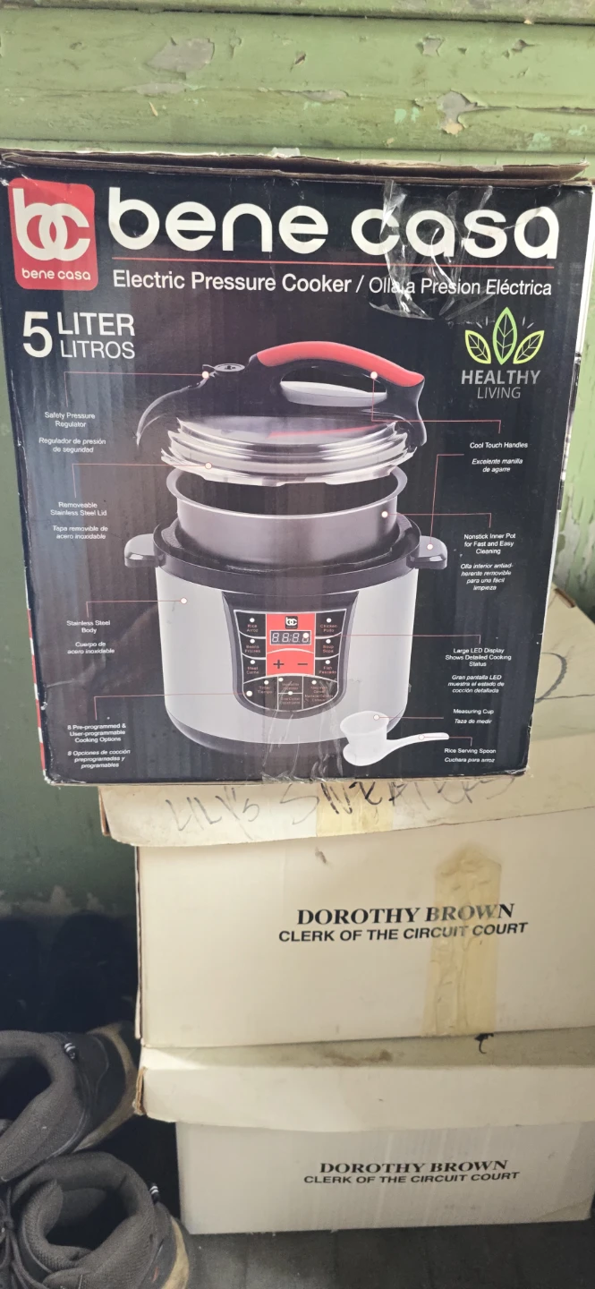 Bene Casa 5 Liter Electric Pressure Cooker