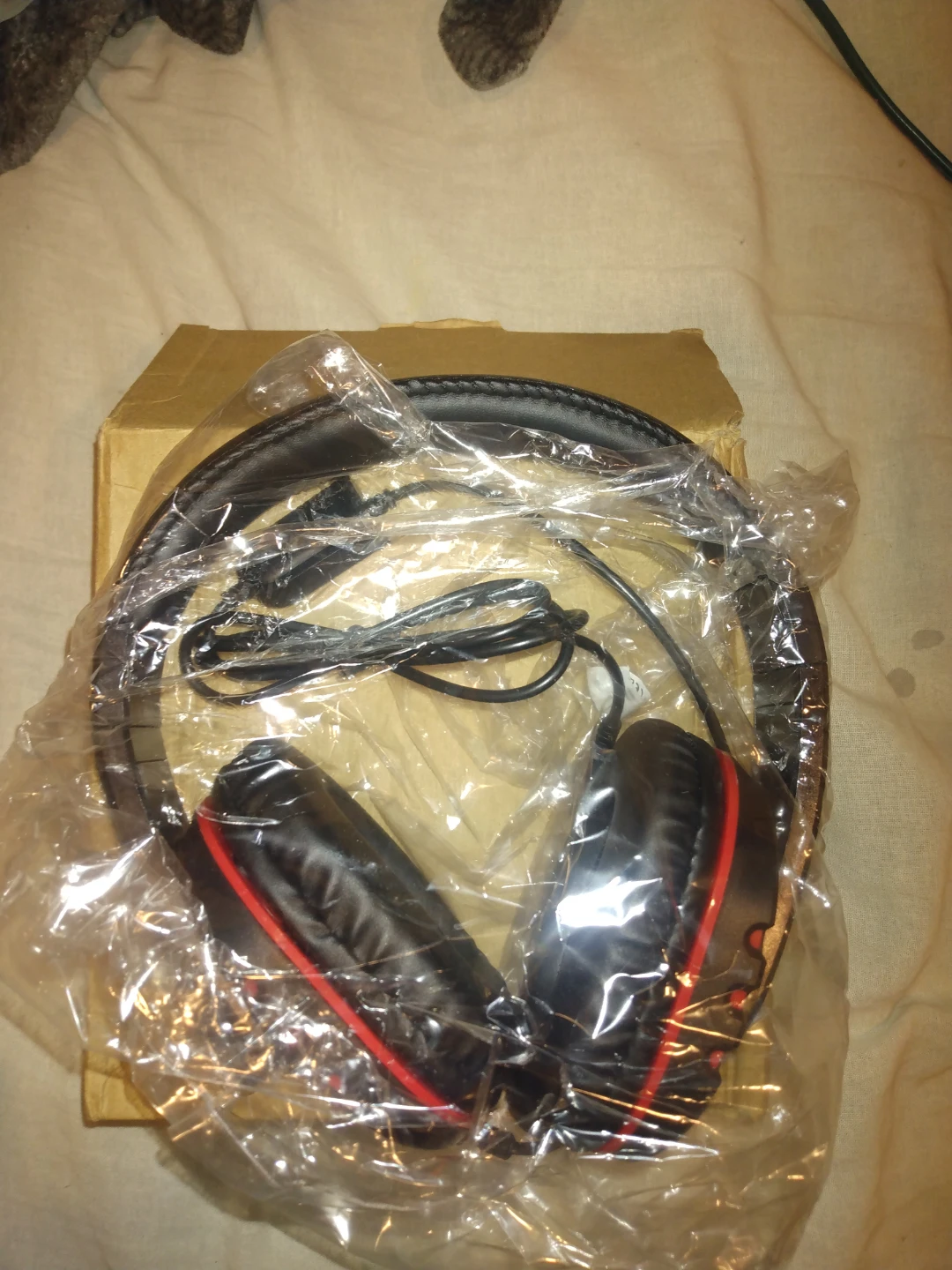 Brand New Black & Red Gaming Wired Headphones - photo 2