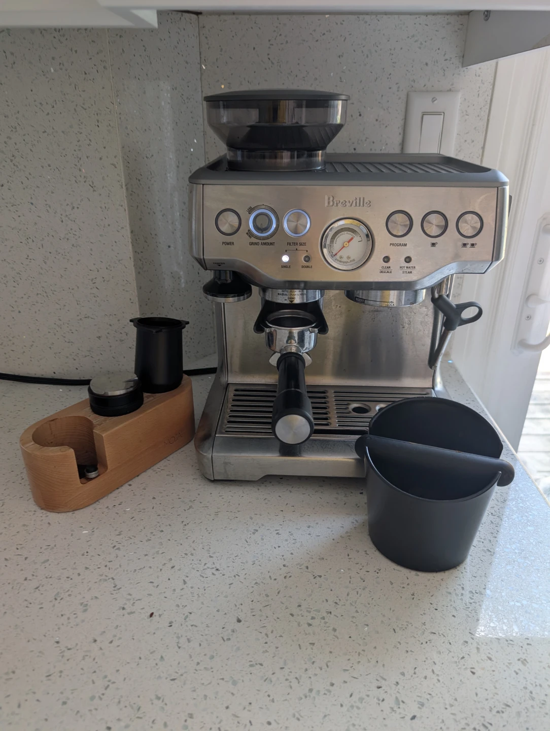 Breville Barista Express Espresso Machine BES870XL