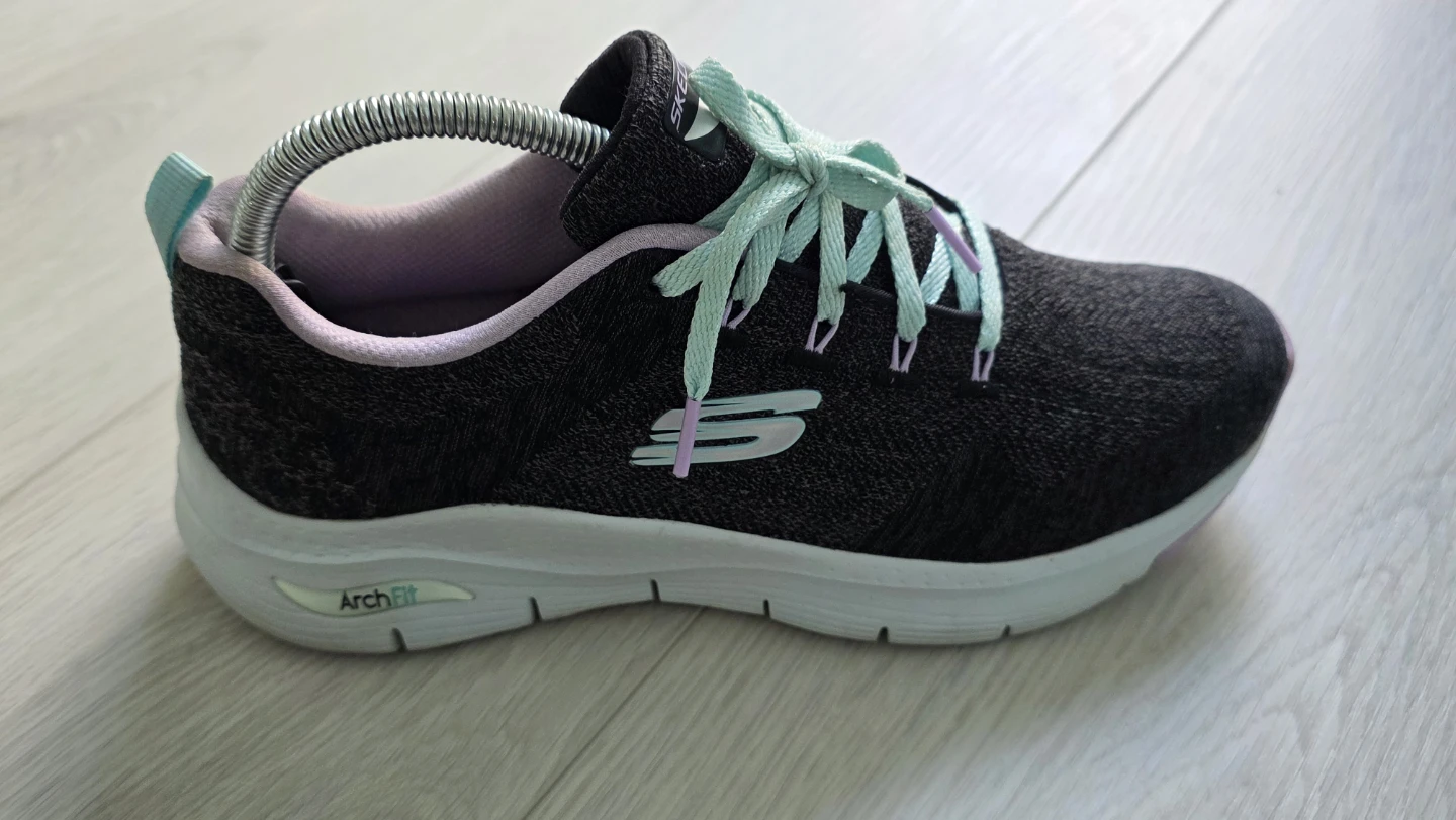 Skechers Arch Fit Women's Sneakers - photo 4