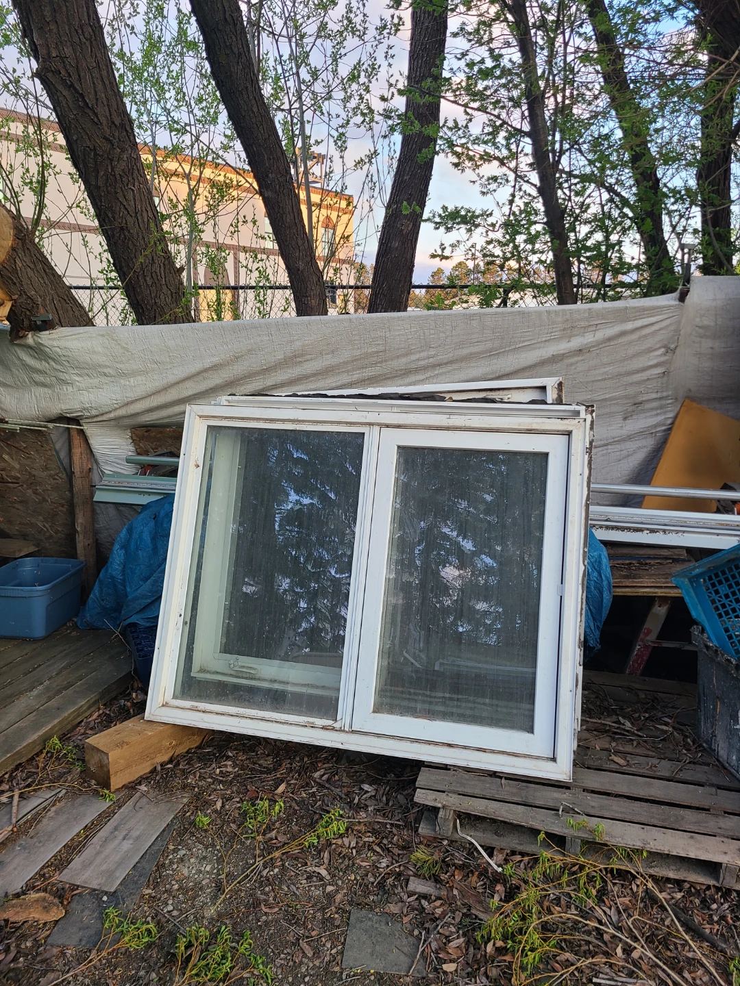 White Double Pane Window Frame(5x4)