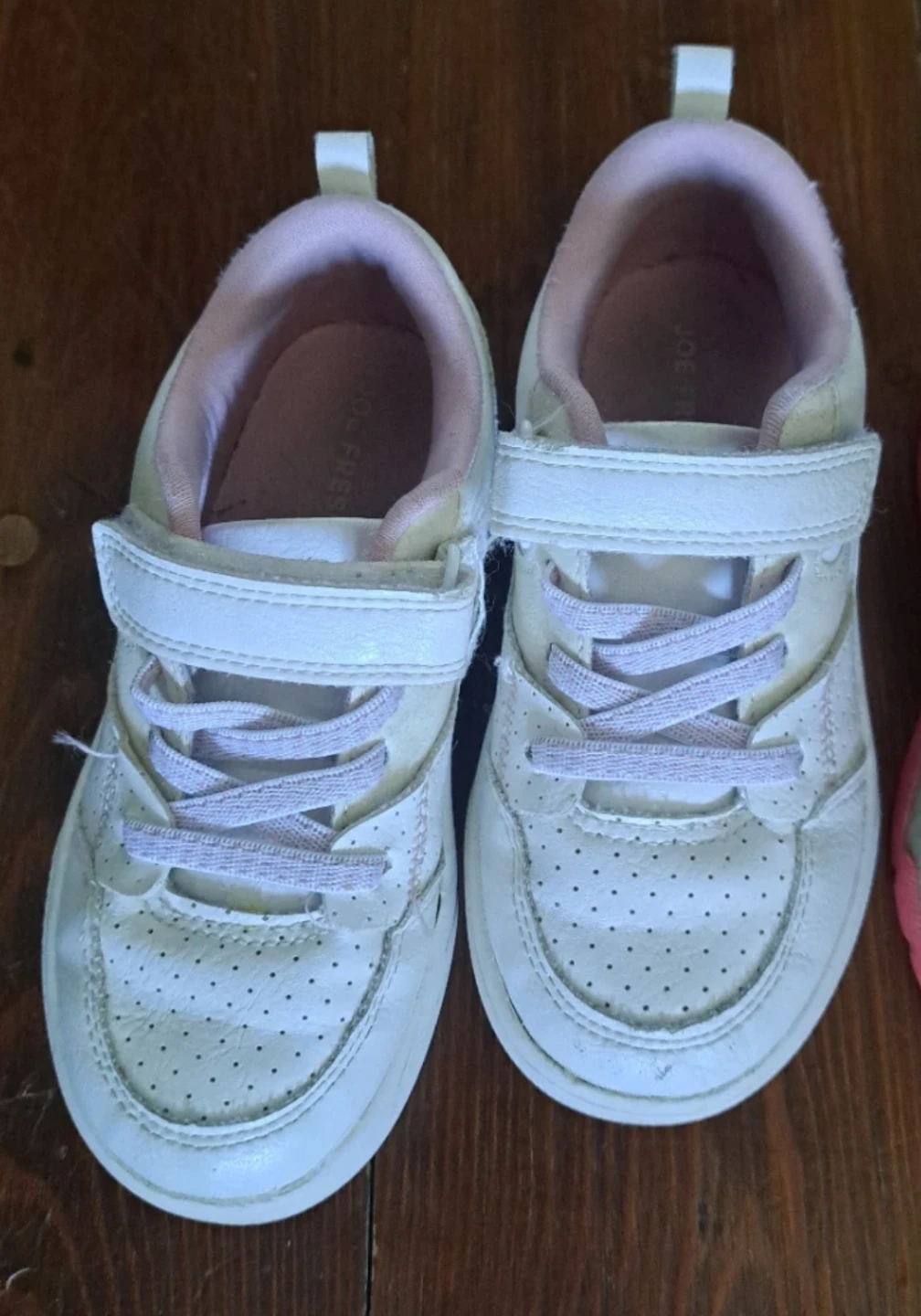 Kids Shoes & Soccer Cleats (Toddler sizes 9 & 10) - photo 4