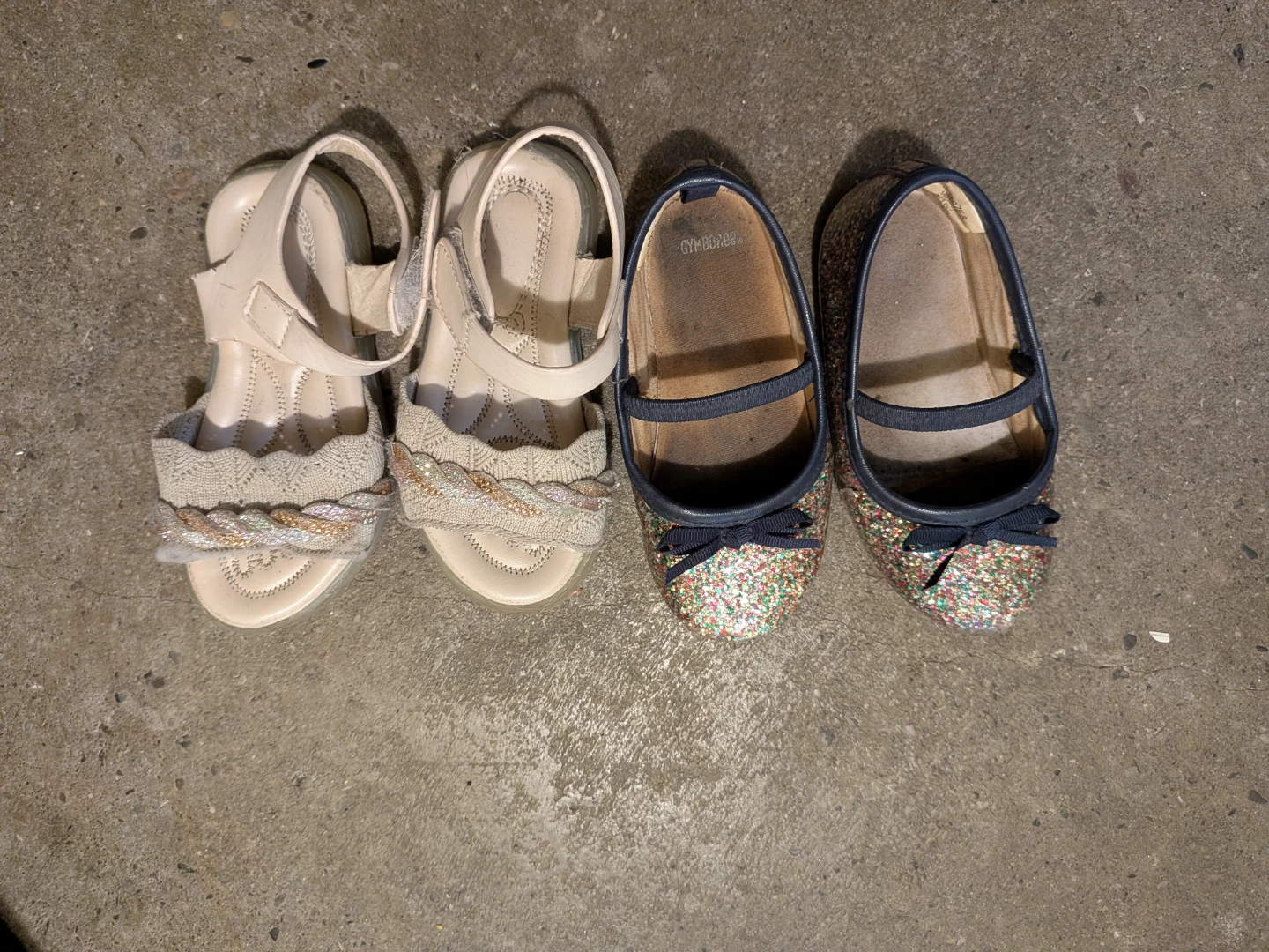 Girls Sandals 2-3years