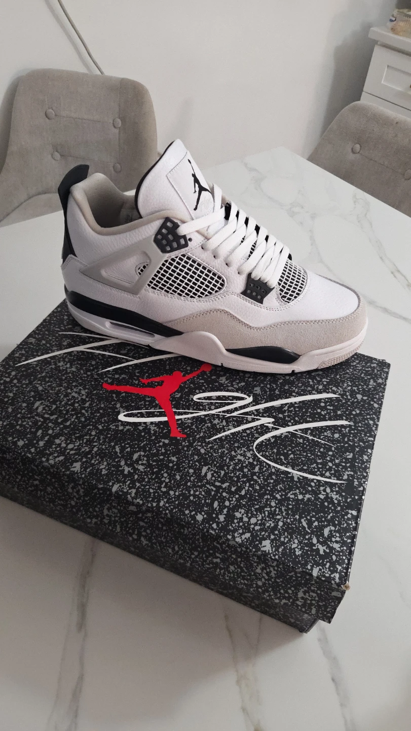 Air Jordan 4 Retro White Cement Sneakers - photo 2