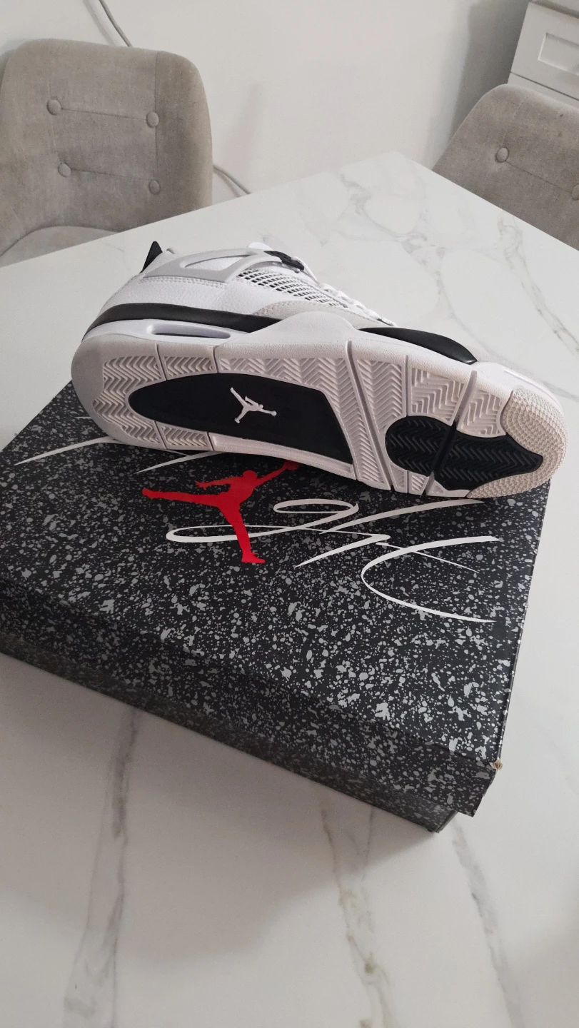 Air Jordan 4 Retro White Cement Sneakers - photo 4