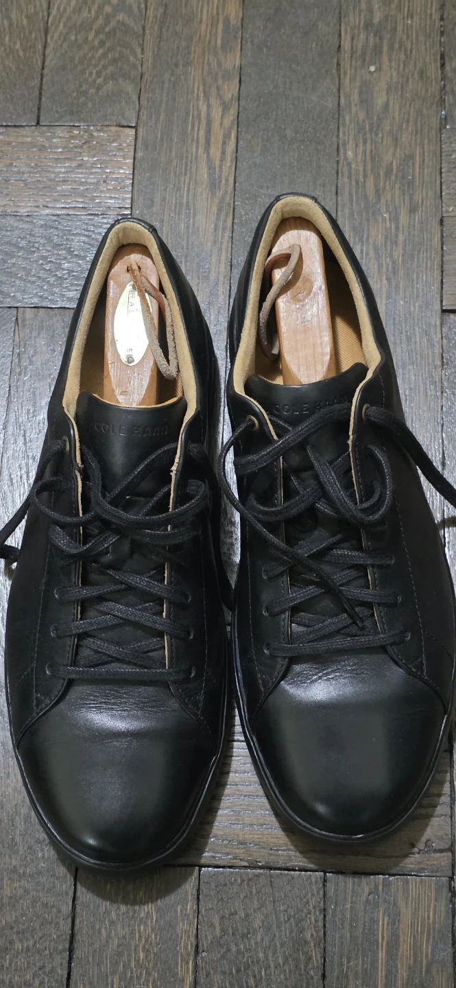 Cole Haan Men's Black Leather Lace-Up Shoes Size 10.5