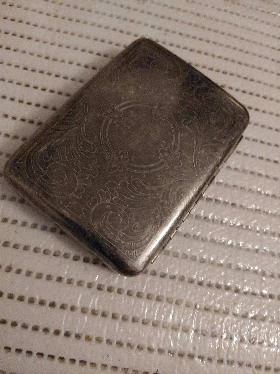 Engraved Metal vintage Cigarette Case Holder