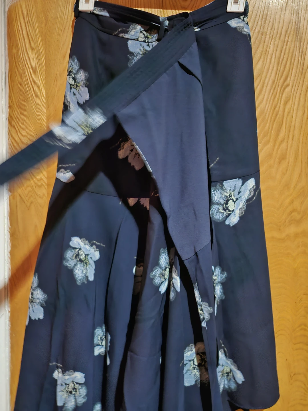 Club Monaco Navy Floral Midi Skirt - photo 5
