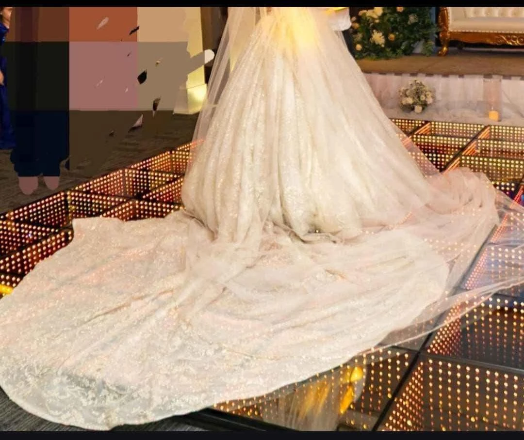 Sparkling White Wedding Dress with Long Sleeves - photo 3