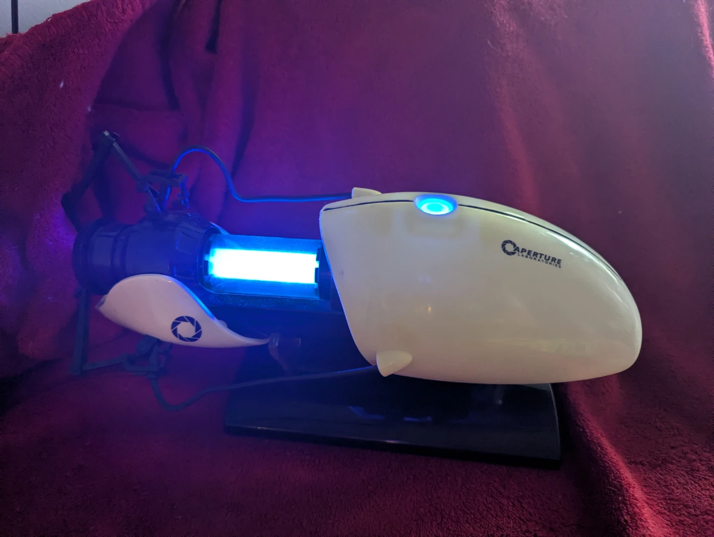 Aperture Science Handheld Portal Device replica