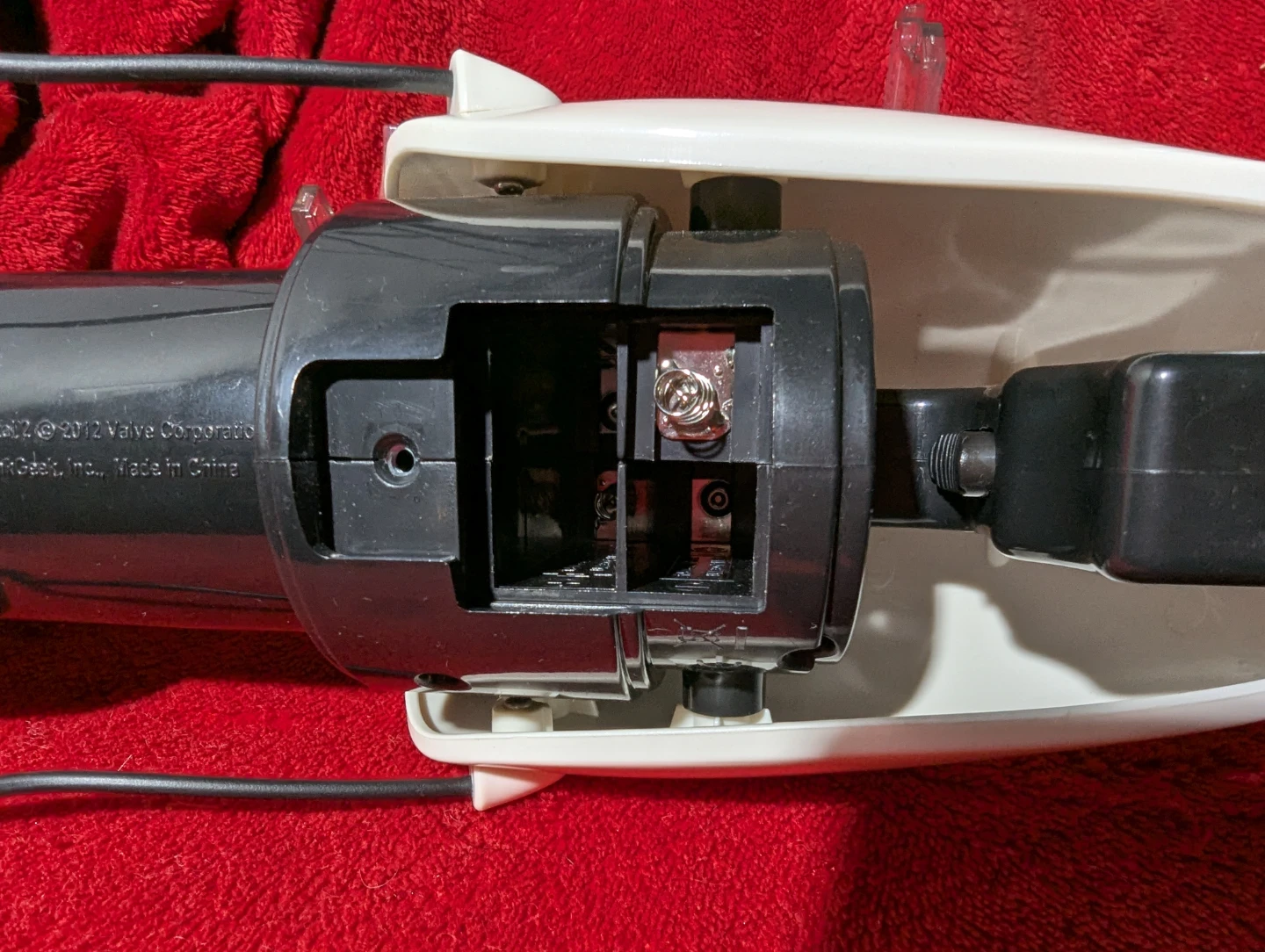 Aperture Science Handheld Portal Device replica - photo 3