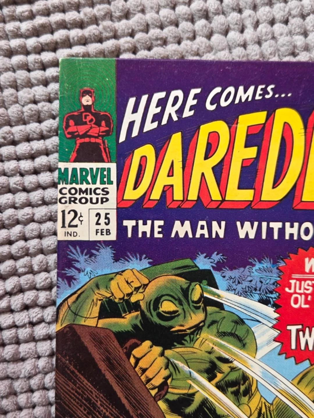 Here Comes Daredevil #25 Comic Book - photo 2