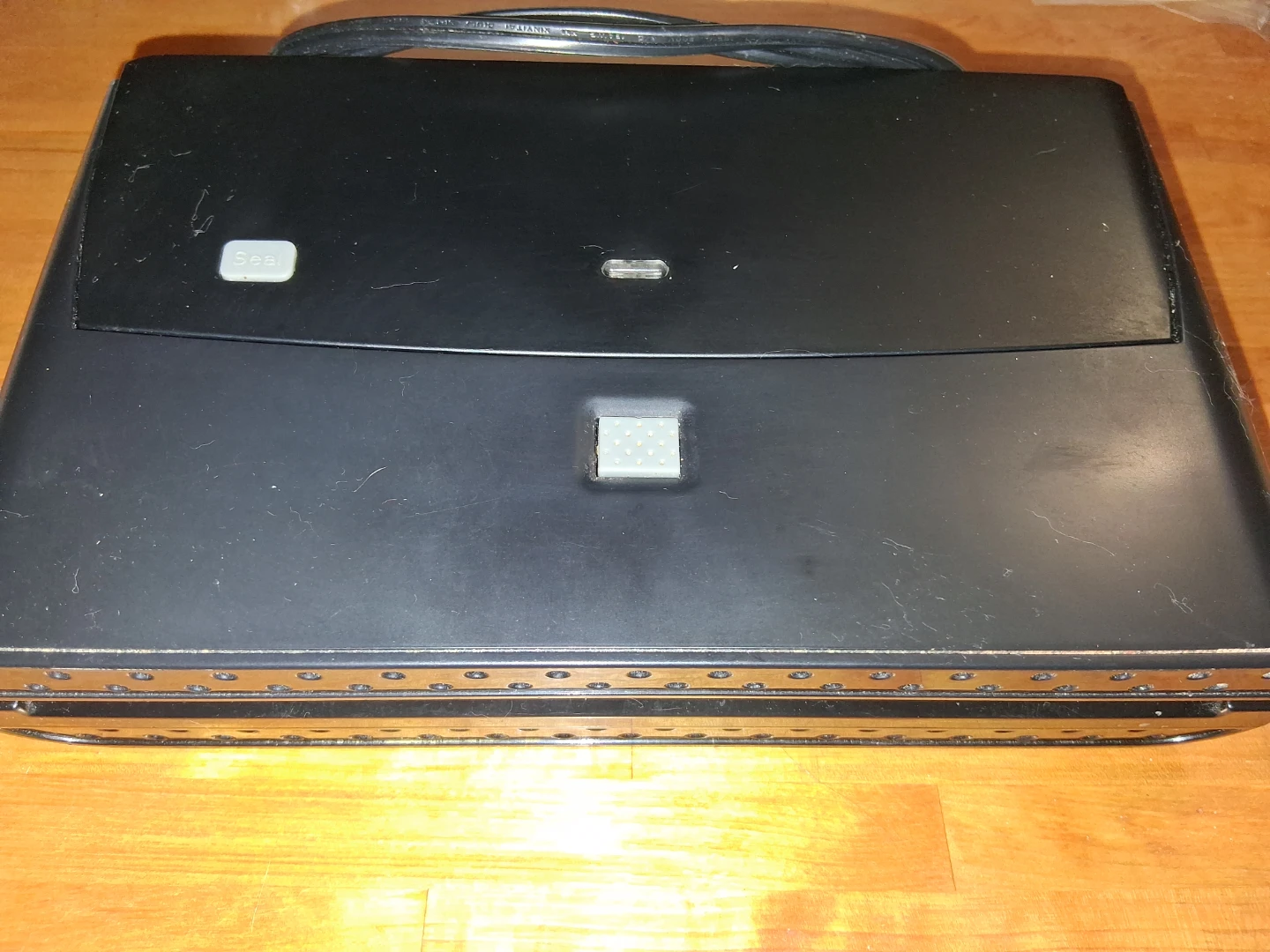 Food vacuum sealer with accessories
