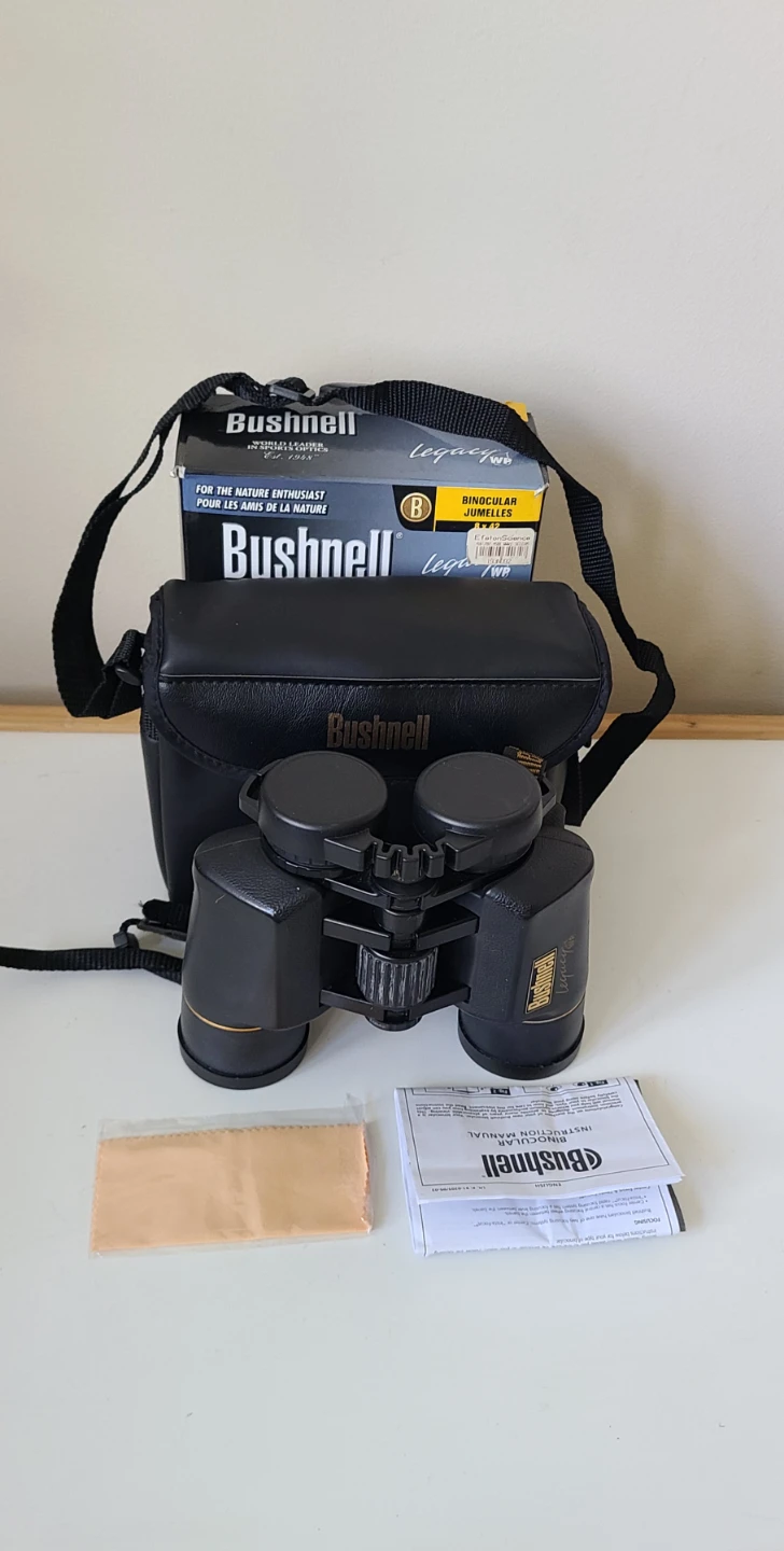 Bushnell Legacy WP 8x42 Binoculars - Barely Used! - photo 2