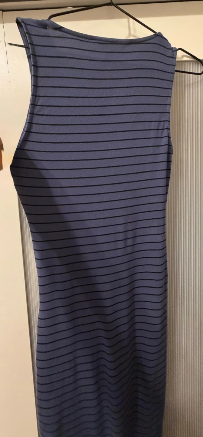 Express Striped Sleeveless Midi Dress - photo 4