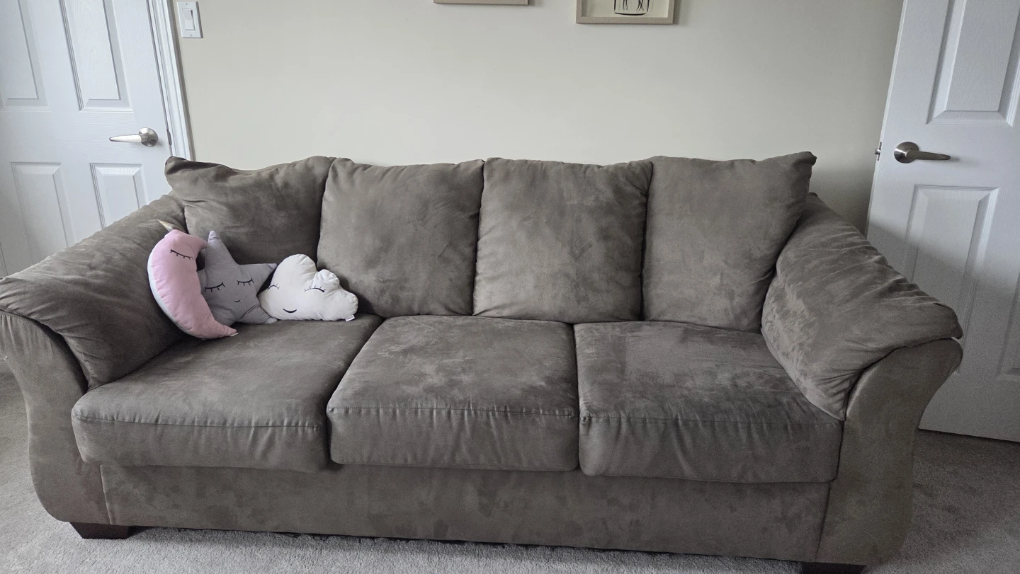 Comfortable 3-Seater Sofa - photo 2