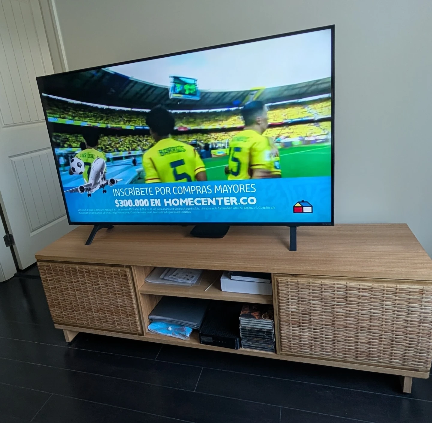 IKEA FRYKSÅS TV Bench + TV LG NANOCELL 55" - photo 3