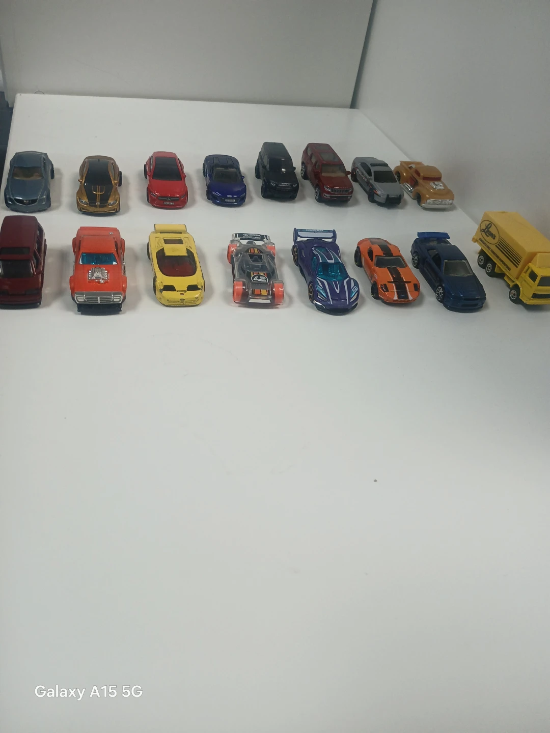 Collection of 16Toy Cars - photo 2