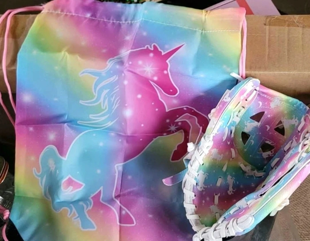 NEW Girls Unicorn Glove and Bag Set - photo 2